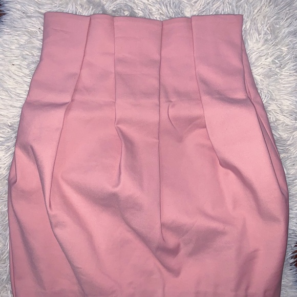 tulip pink skirt - Picture 2 of 2